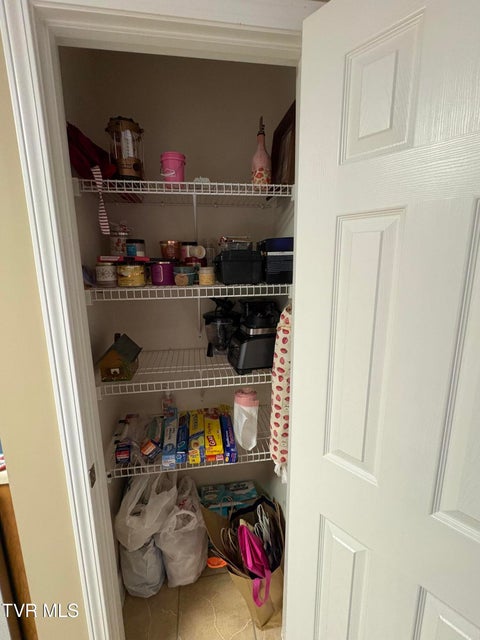 Photo #9: 2101 Cherokee Road