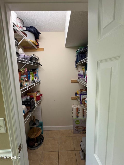 Photo #10: 2101 Cherokee Road