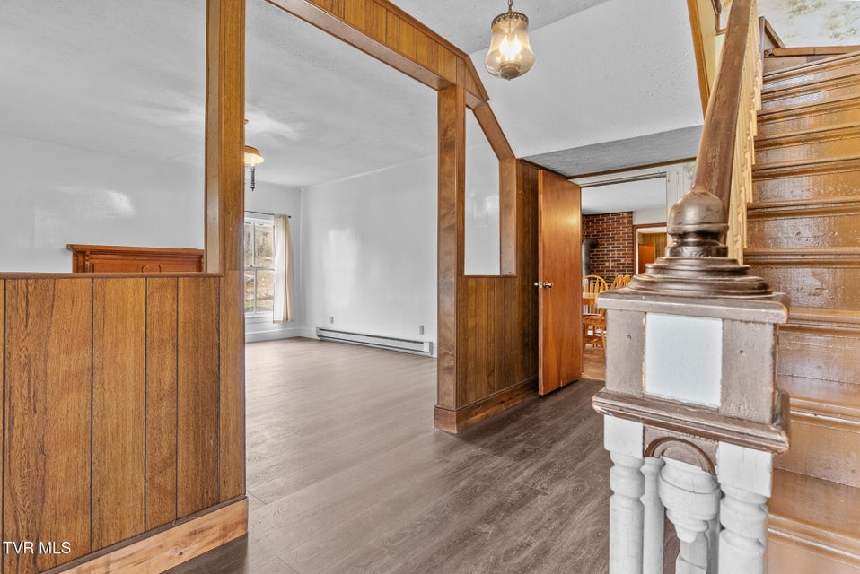 Photo #6: 4025 Fox Creek Road