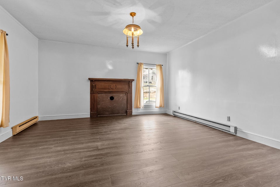 Photo #7: 4025 Fox Creek Road