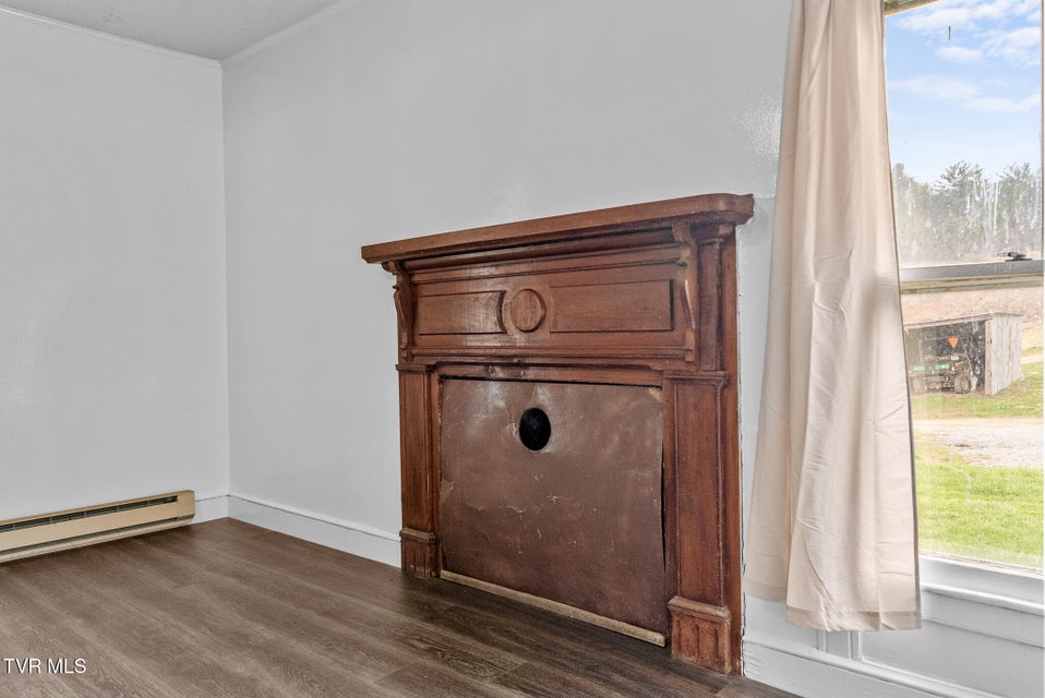 Photo #8: 4025 Fox Creek Road