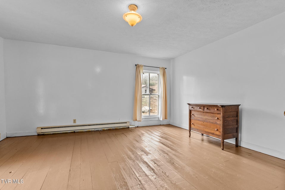 Photo #24: 4025 Fox Creek Road