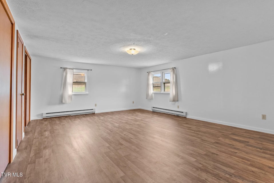 Photo #31: 4025 Fox Creek Road