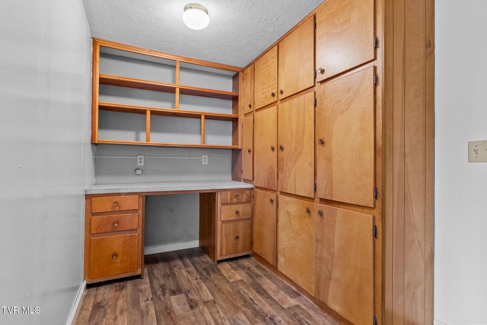 Photo #32: 4025 Fox Creek Road