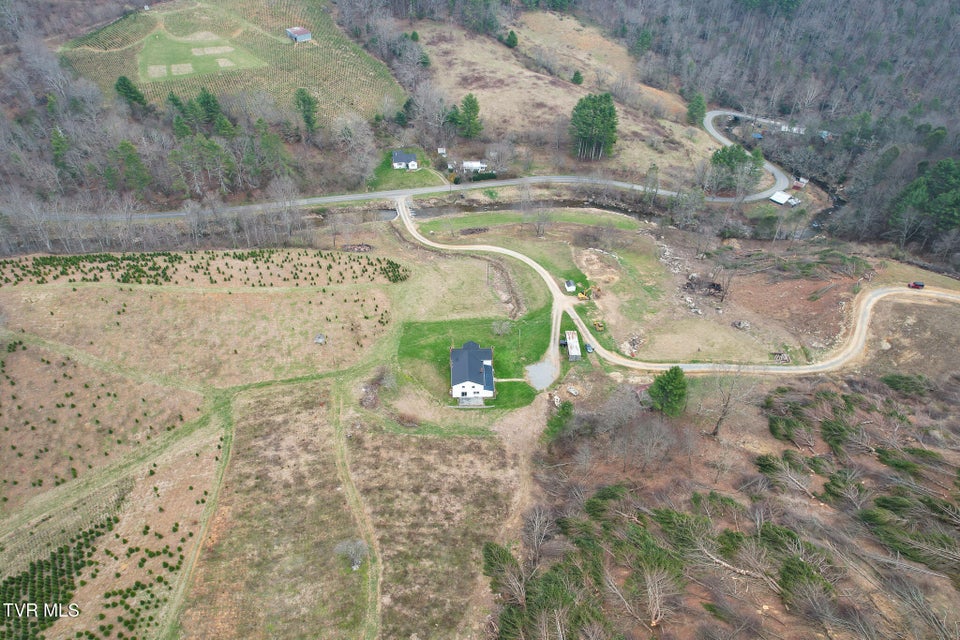 Photo #57: 4025 Fox Creek Road