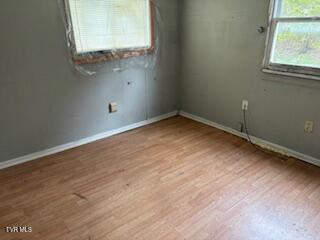 Photo #2: 476 Morelock Street