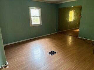 Photo #4: 476 Morelock Street