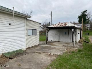 Photo #3: 301 Cherry Street