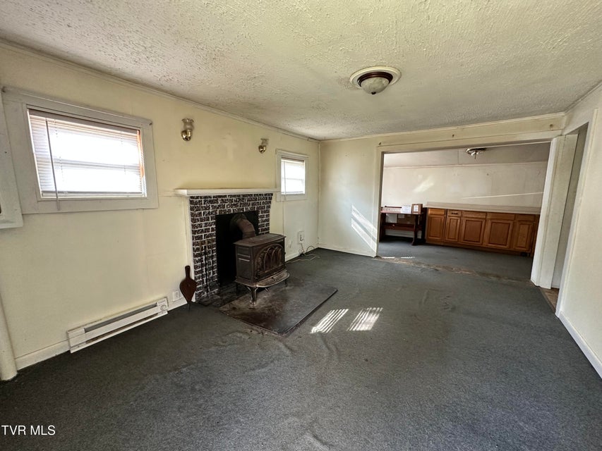 Photo #6: 702 Speedwell Road