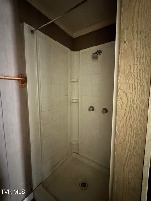 Photo #19: 702 Speedwell Road