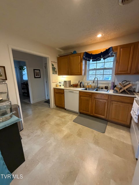 Photo #6: 1308 Bell Ridge Road