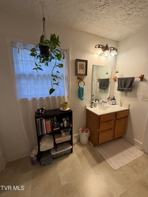 Photo #13: 1308 Bell Ridge Road