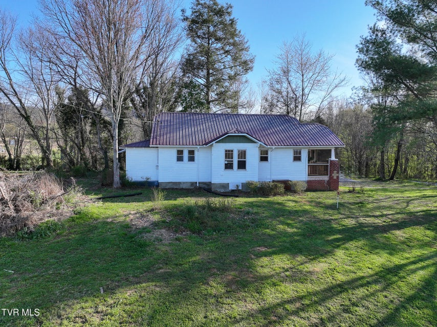 Photo #5: 740 Fishpond Road