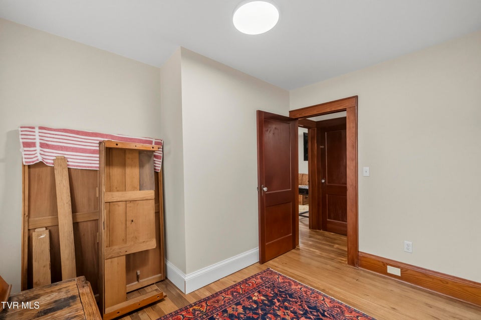 Photo #25: 740 Fishpond Road