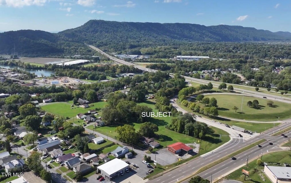 Photo #5: 724 Plantation Road