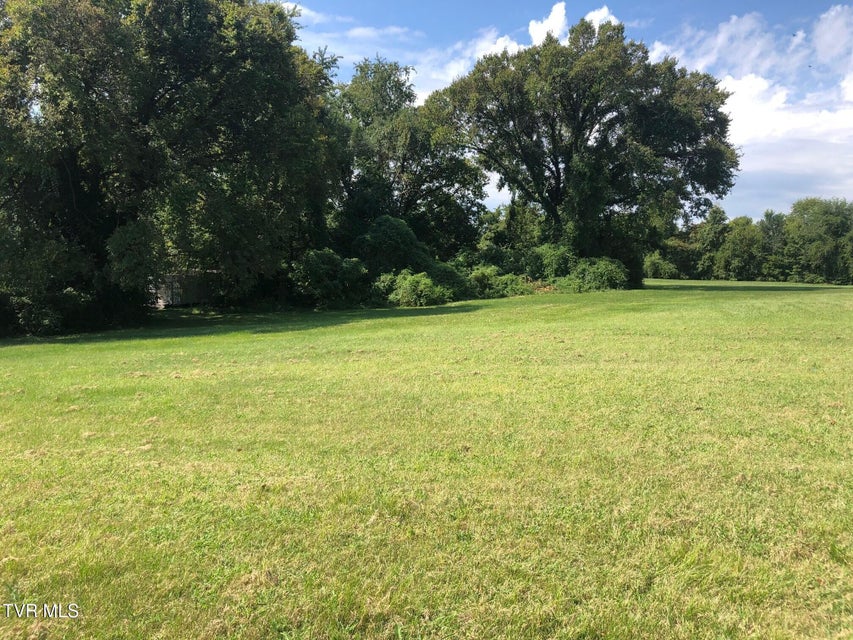 Photo #6: 724 Plantation Road