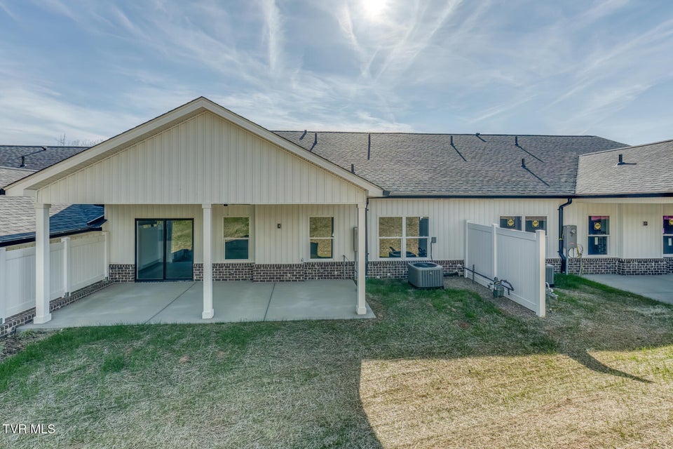 Photo #39: 106 Klm Drive