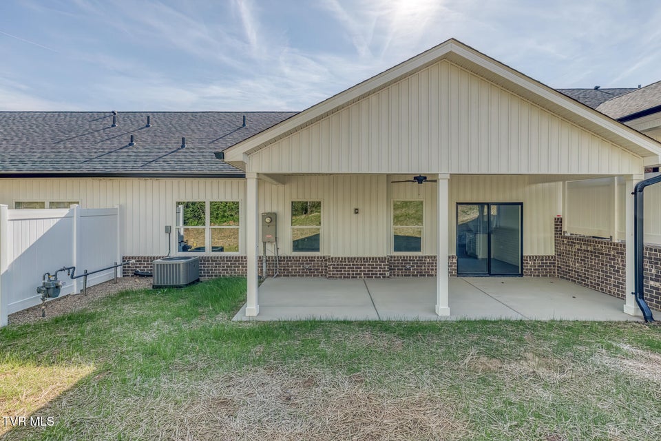 Photo #41: 106 Klm Drive