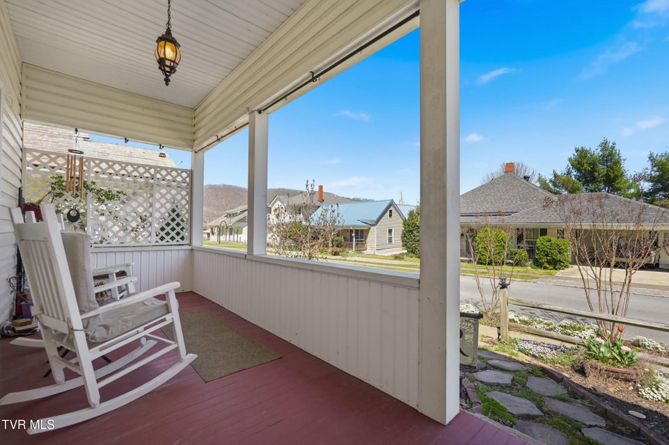 Photo #5: 418 Opekiska Street