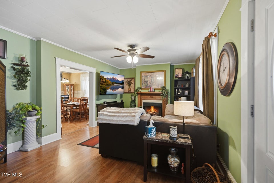 Photo #7: 418 Opekiska Street