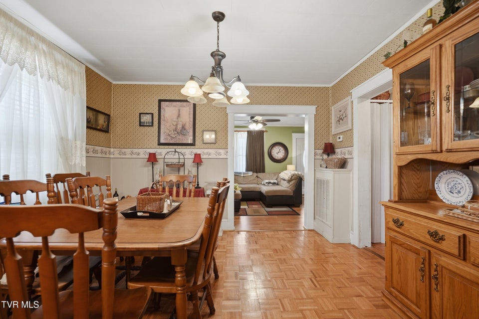 Photo #9: 418 Opekiska Street