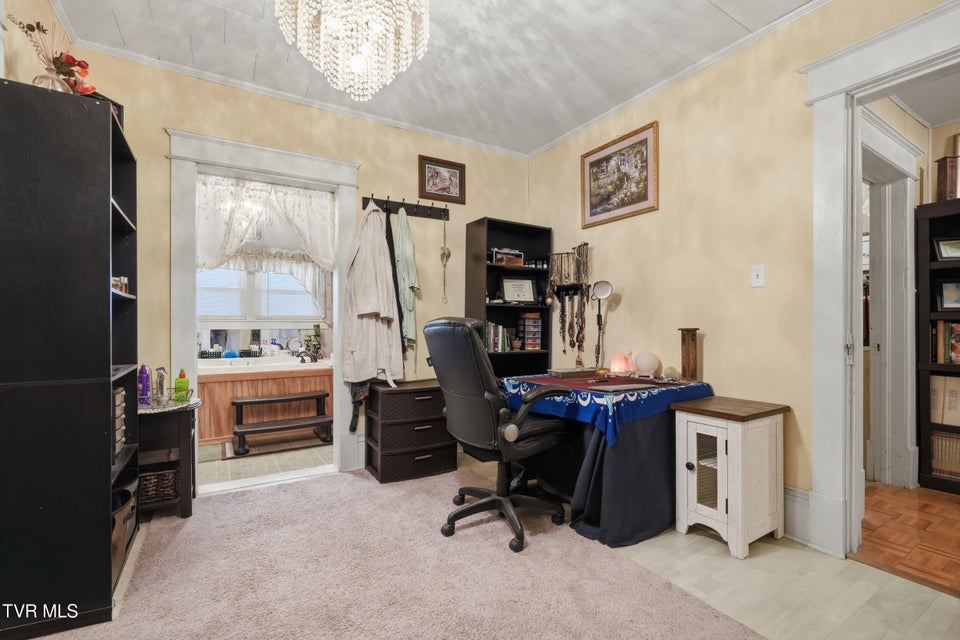 Photo #20: 418 Opekiska Street