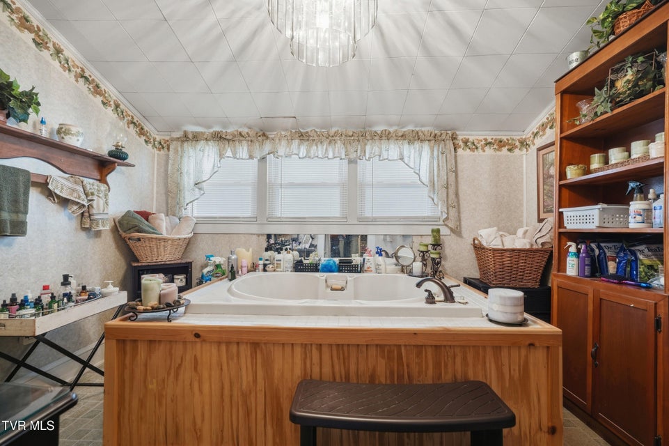 Photo #25: 418 Opekiska Street