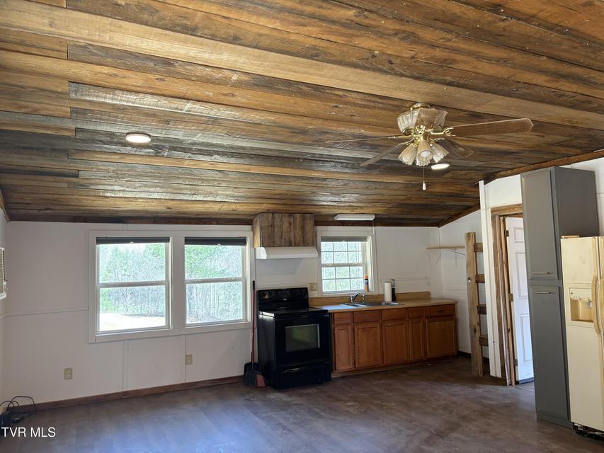 Photo #19: 202 Greer Branch Road