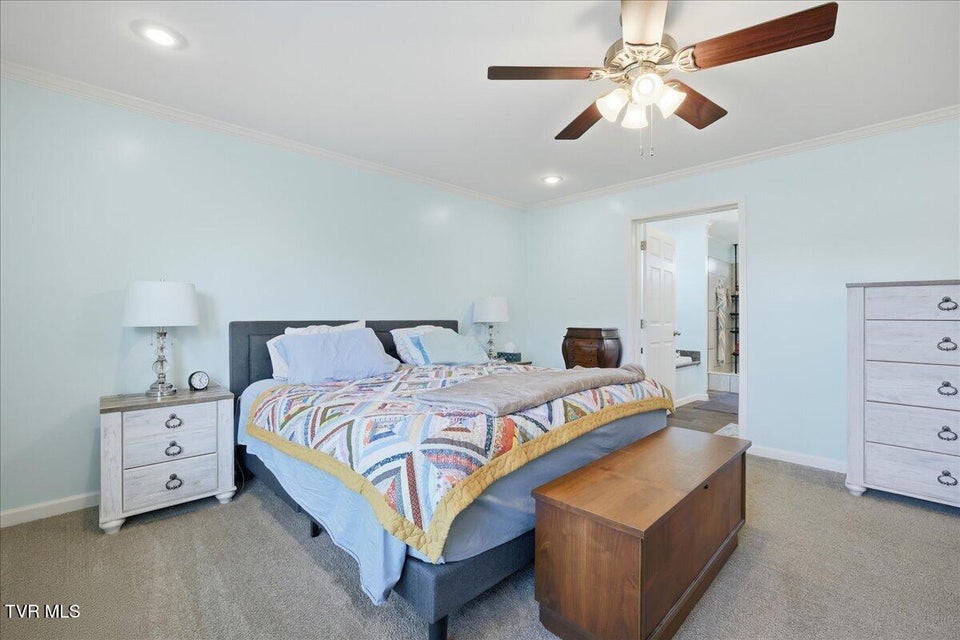 Photo #16: 170 Creek View Way