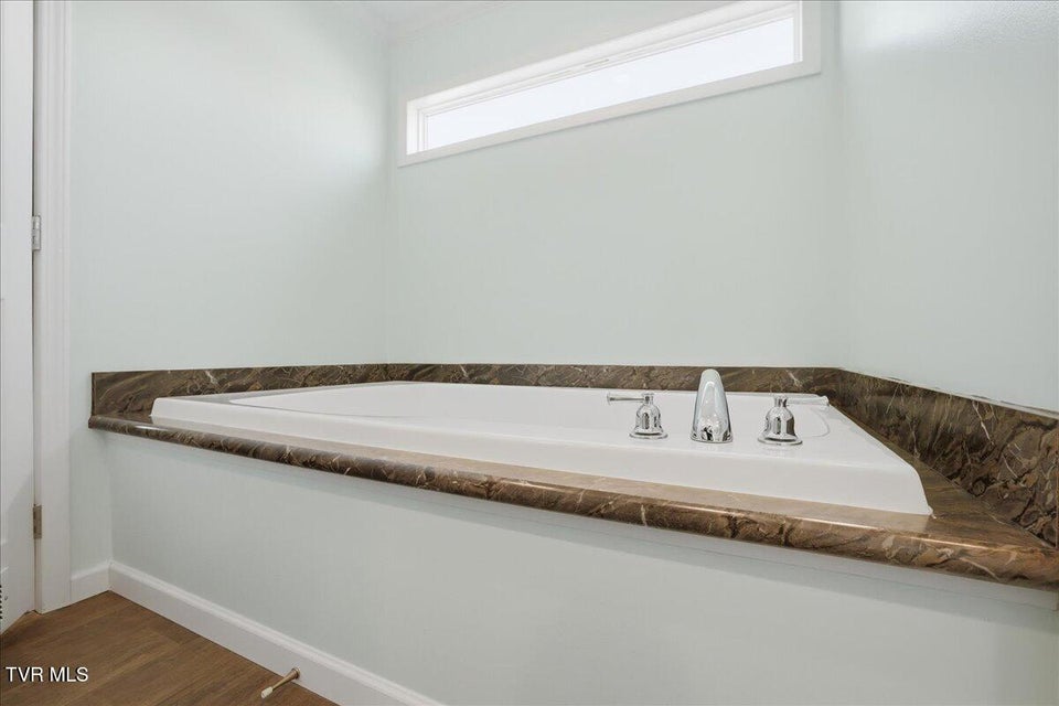 Photo #21: 170 Creek View Way