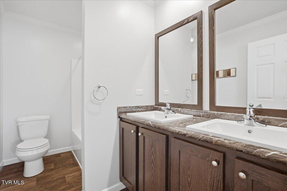 Photo #22: 170 Creek View Way