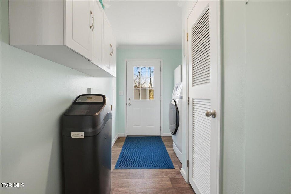 Photo #23: 170 Creek View Way