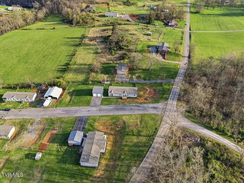 Photo #30: 170 Creek View Way