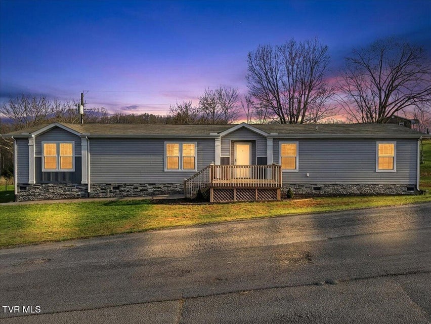 Photo #32: 170 Creek View Way