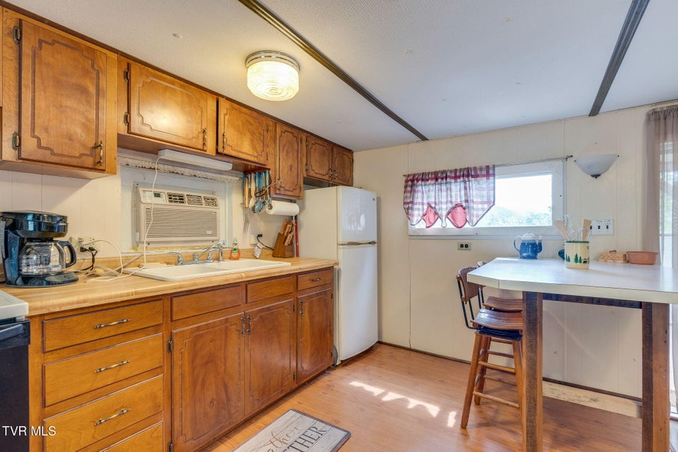 Photo #14: Tbd Tank Road