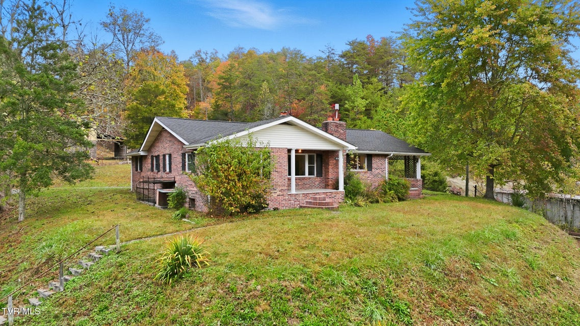 Photo #2: 4849 Sinking Creek Highway