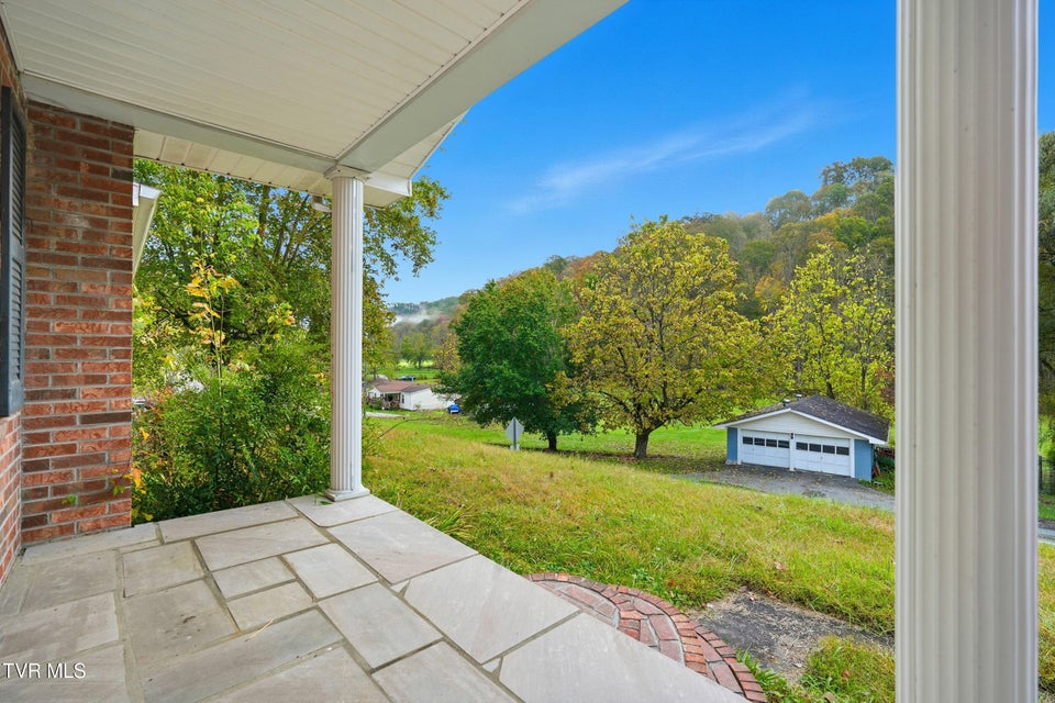 Photo #5: 4849 Sinking Creek Highway