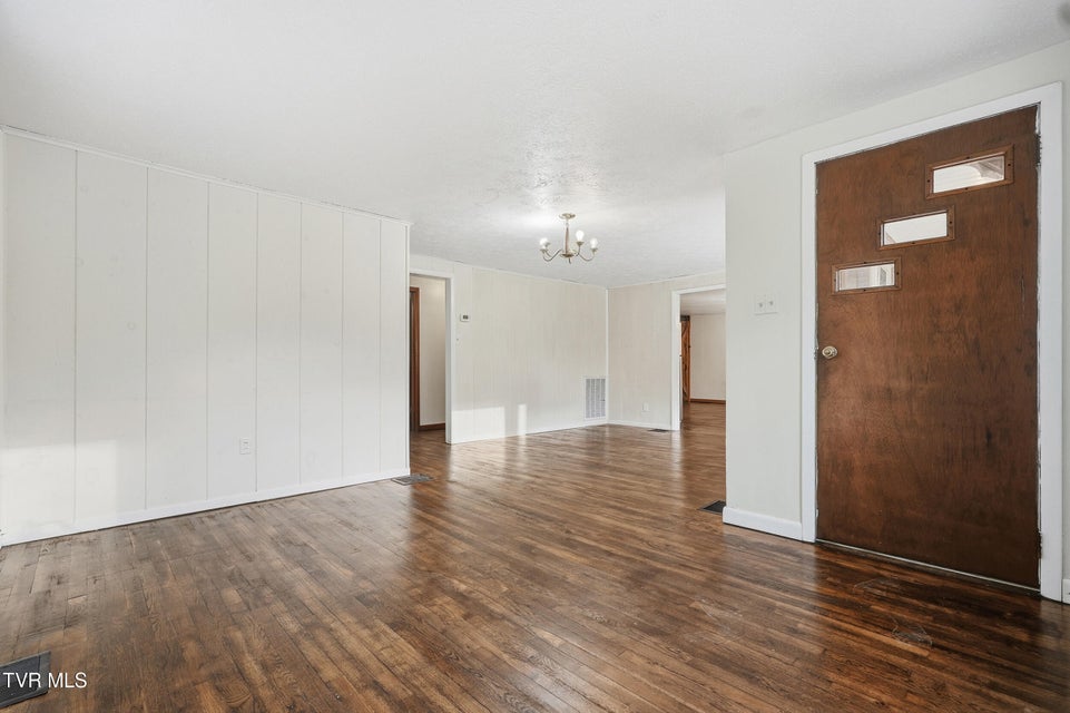 Photo #8: 4849 Sinking Creek Highway