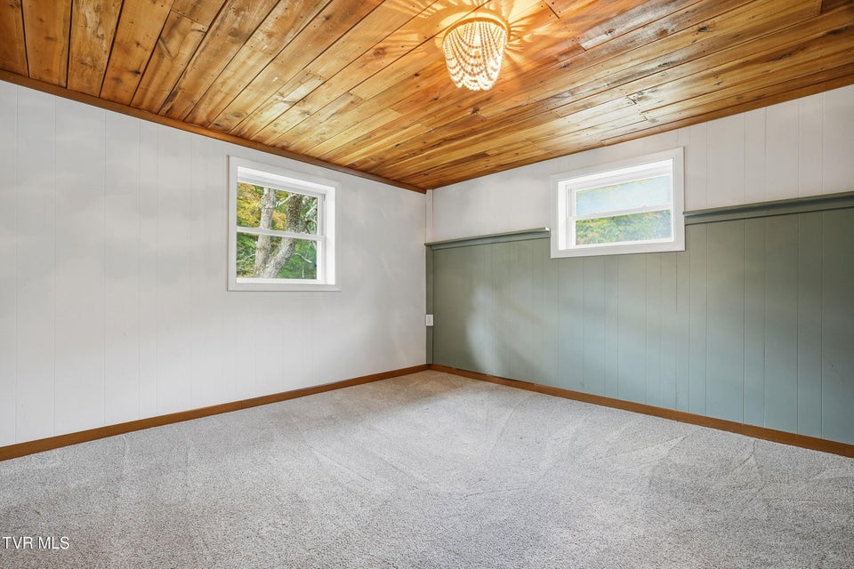 Photo #22: 4849 Sinking Creek Highway