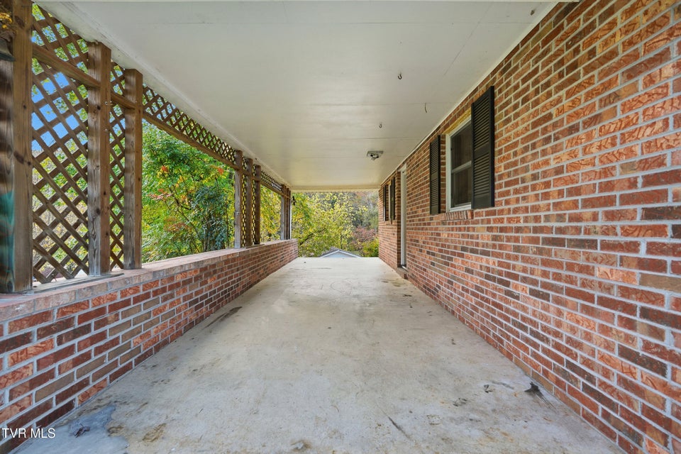 Photo #24: 4849 Sinking Creek Highway