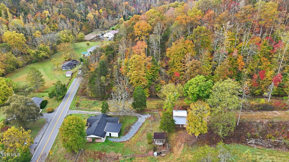 Photo #34: 4849 Sinking Creek Highway