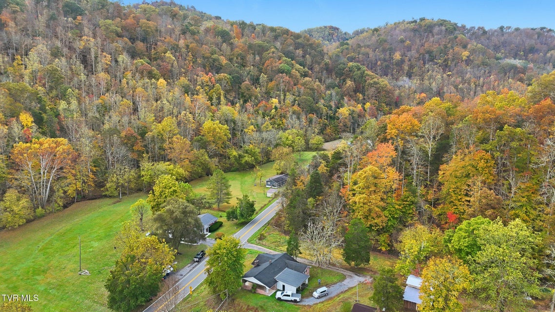 Photo #37: 4849 Sinking Creek Highway