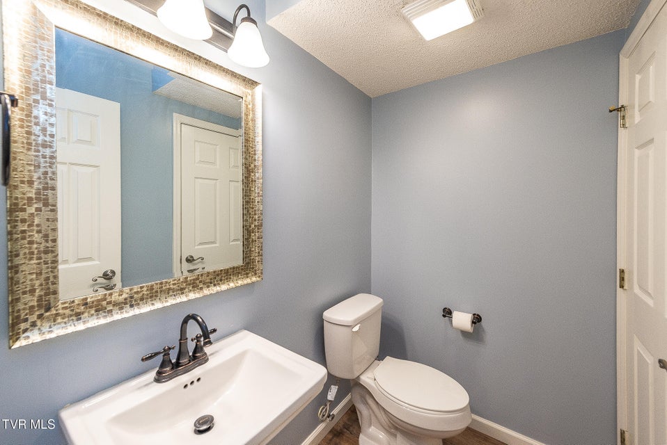 Photo #11: 263 Willowbend Place