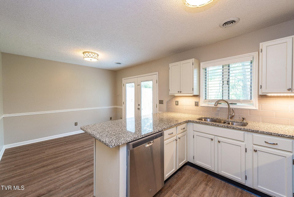 Photo #14: 263 Willowbend Place