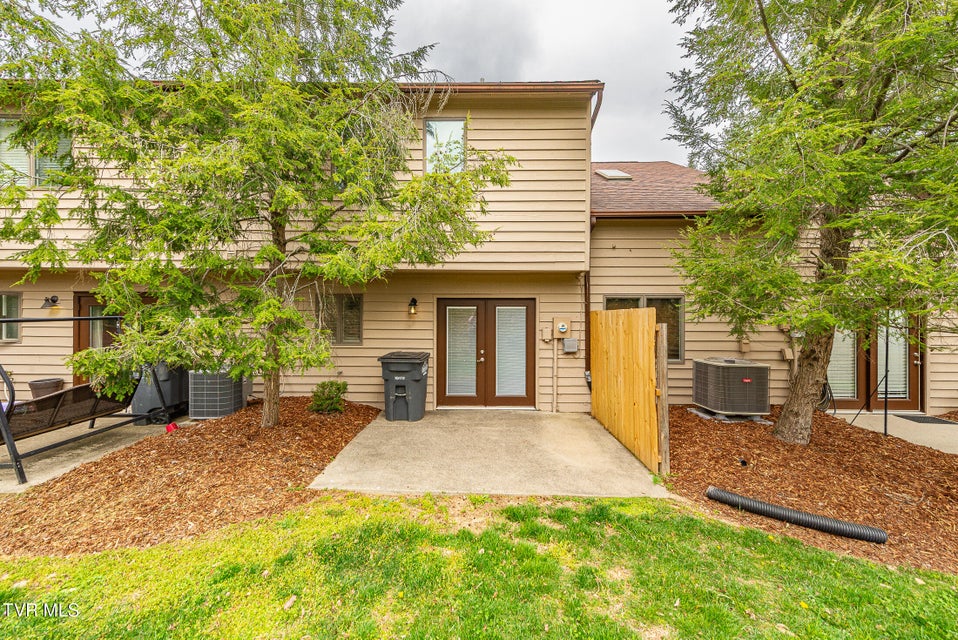 Photo #19: 263 Willowbend Place