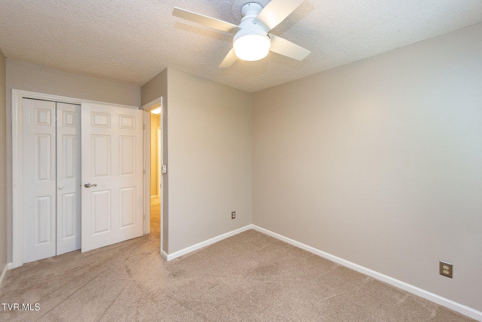 Photo #30: 263 Willowbend Place