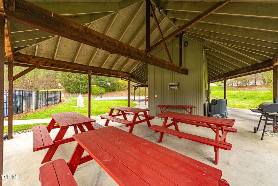 Photo #37: 263 Willowbend Place