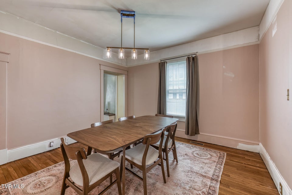 Photo #9: 440 Love Street