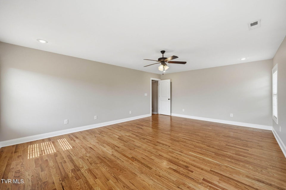 Photo #33: 177 Sunset Meadows Court