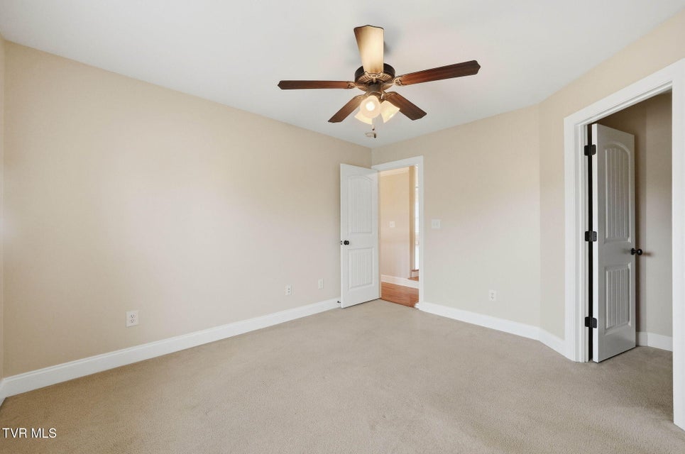 Photo #32: 177 Sunset Meadows Court